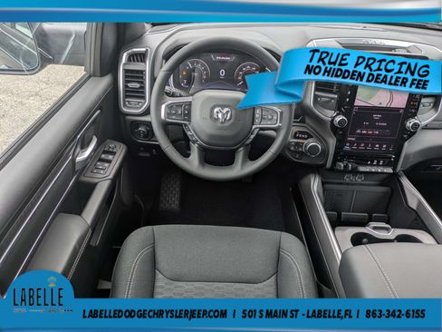 Used 2025 RAM 1500 Big Horn AWD/4WD image 18