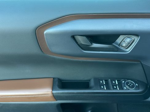 Used 2022 Ford Bronco Sport Outer Banks w/ Tech Package image 11