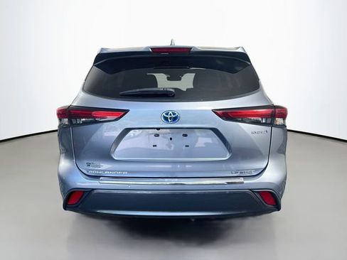 Used 2021 Toyota Highlander Limited AWD/4WD image 5