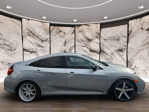 Used 2019 Honda Civic Si image 2