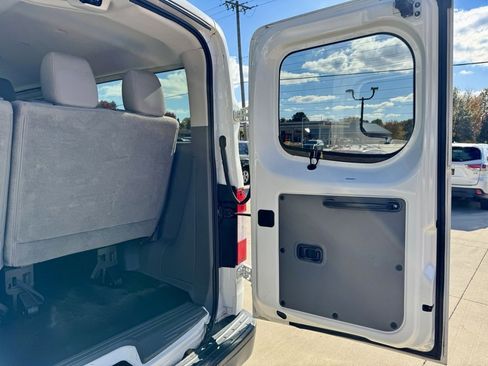 Used 2018 Nissan NV 3500 S image 13