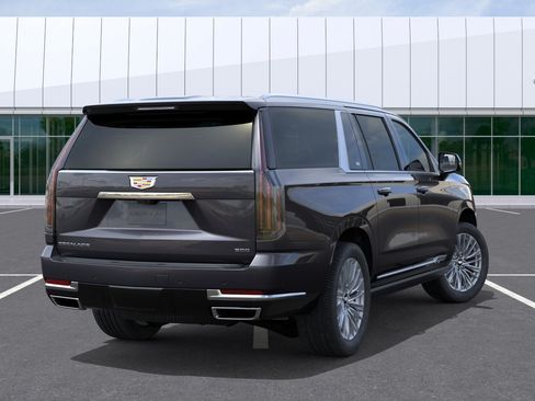 New 2026 Cadillac Escalade ESV Luxury AWD/4WD image 4