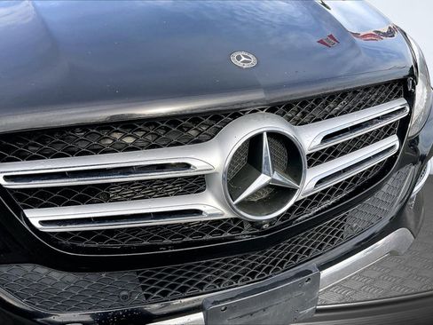 Used 2018 Mercedes-Benz GLE 350 w/ Premium 1 Package image 28