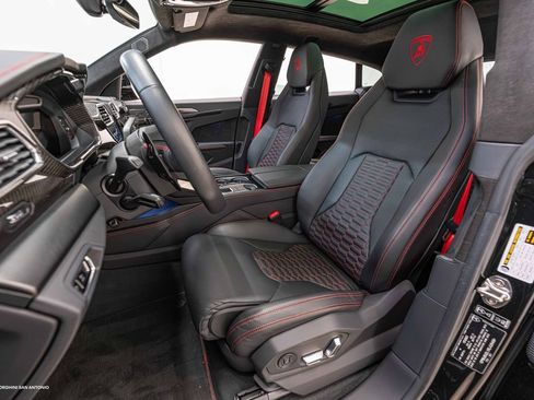 Used 2024 Lamborghini Urus S AWD/4WD image 23