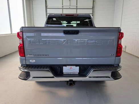 Used 2024 Chevrolet Silverado 1500 LT AWD/4WD image 7