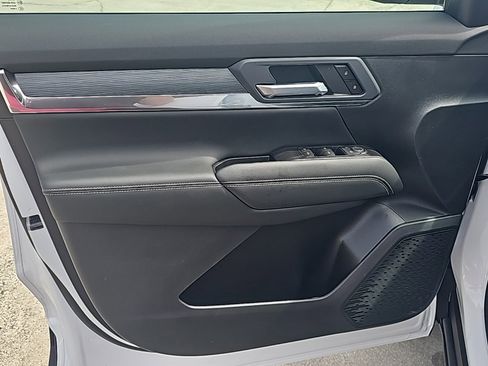 New 2026 GMC Terrain Elevation image 10