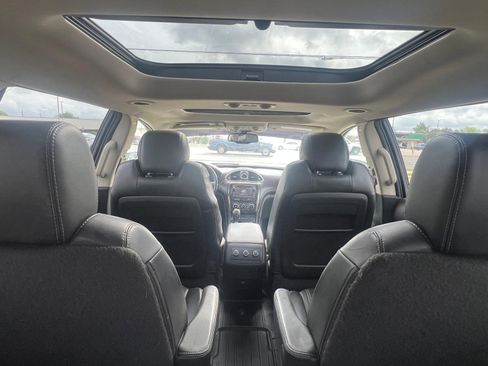 Used 2016 Buick Enclave Leather image 9