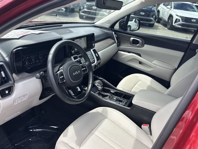 Used 2023 Kia Sorento EX w/ Panoramic Sunroof Package FWD image 14