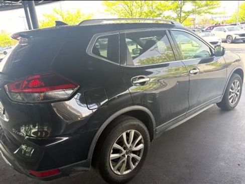 Used 2020 Nissan Rogue SV AWD/4WD image 8