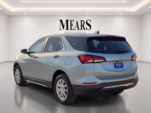 Used 2022 Chevrolet Equinox LT FWD image 3