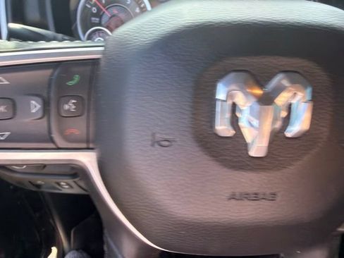 Used 2020 RAM 1500 Big Horn AWD/4WD image 9