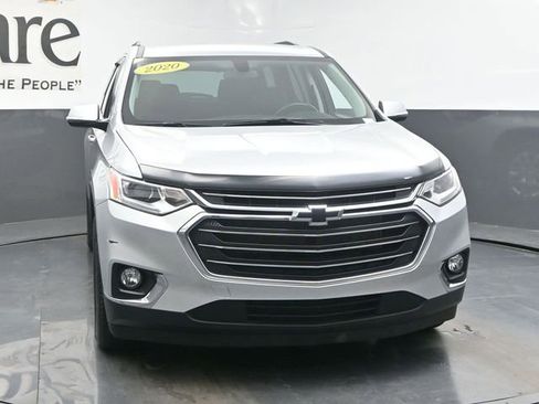 Used 2020 Chevrolet Traverse LT image 52