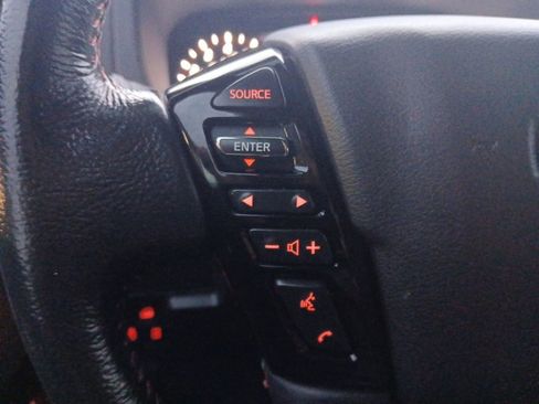 Used 2023 Nissan Frontier PRO-4X w/ Technology Package image 10