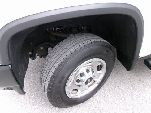 Used 2022 Chevrolet Silverado 2500 W/T w/ WT Convenience Package image 7