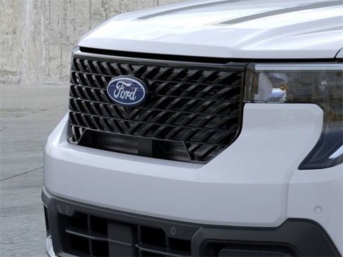 New 2026 Ford Maverick Lariat image 18