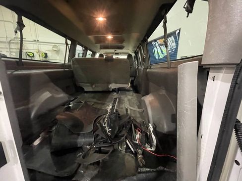 Used 2017 Chevrolet Express 3500 LT w/ LT Preferred Equipment Group image 28