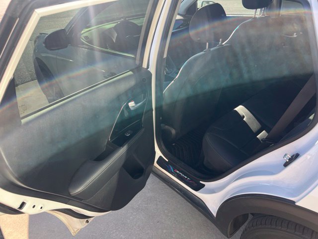 Used 2022 Kia Niro Touring Special Edition FWD image 17
