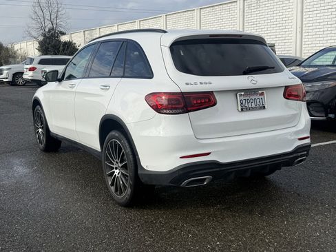 Used 2022 Mercedes-Benz GLC 300 4MATIC image 3
