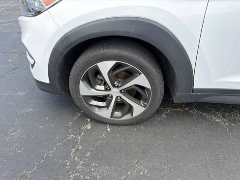 Used 2016 Hyundai Tucson Limited AWD/4WD image 2