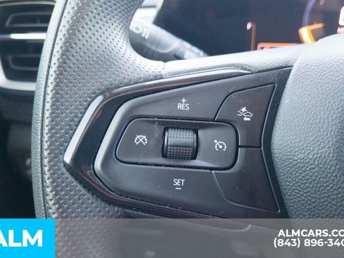 Used 2024 Chevrolet TrailBlazer LS image 27