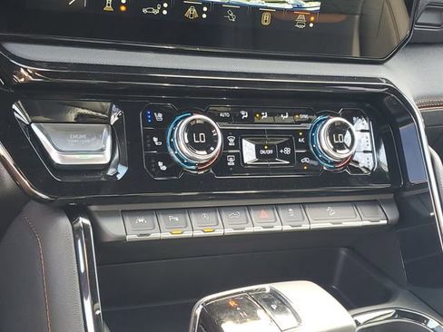 New 2026 GMC Sierra 1500 AT4 w/ AT4 Premium Package image 18