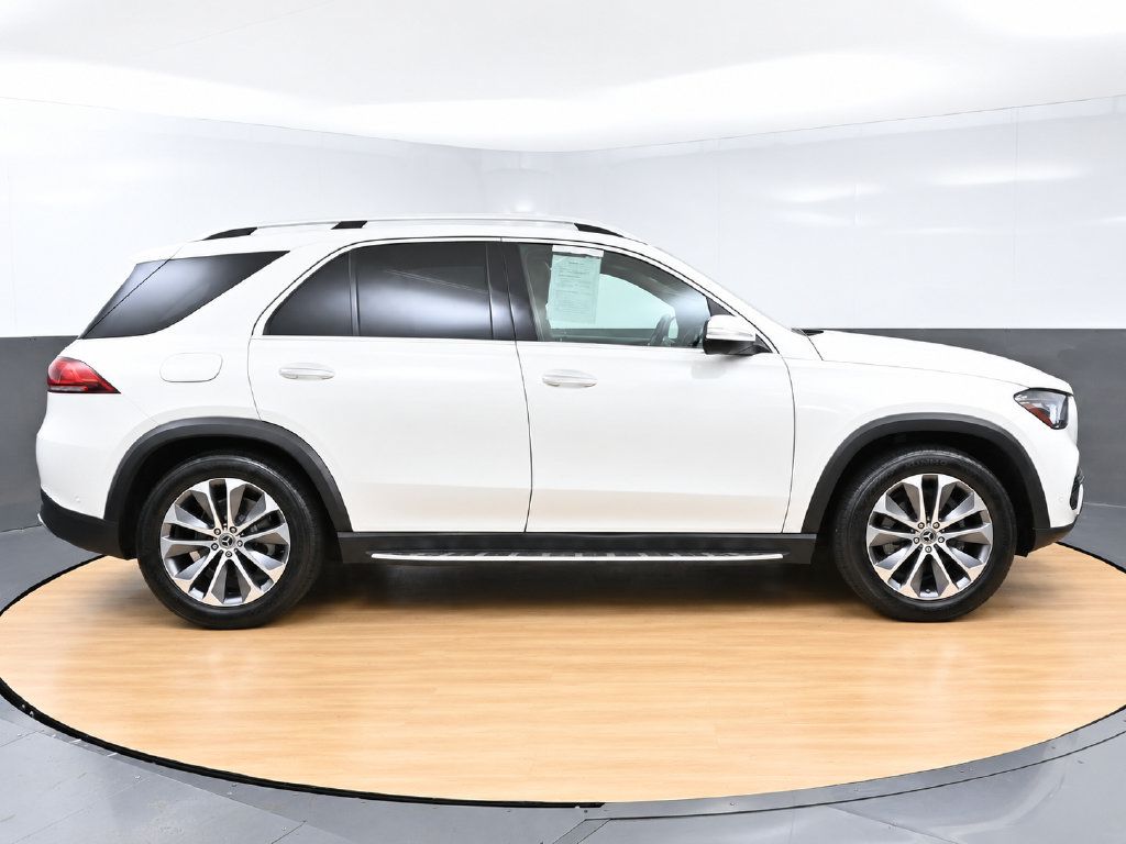Used 2022 Mercedes-Benz GLE 350 4MATIC w/ Premium Package image 4