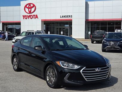 Used 2017 Hyundai Elantra SE w/ SE A/T Tech Package 03