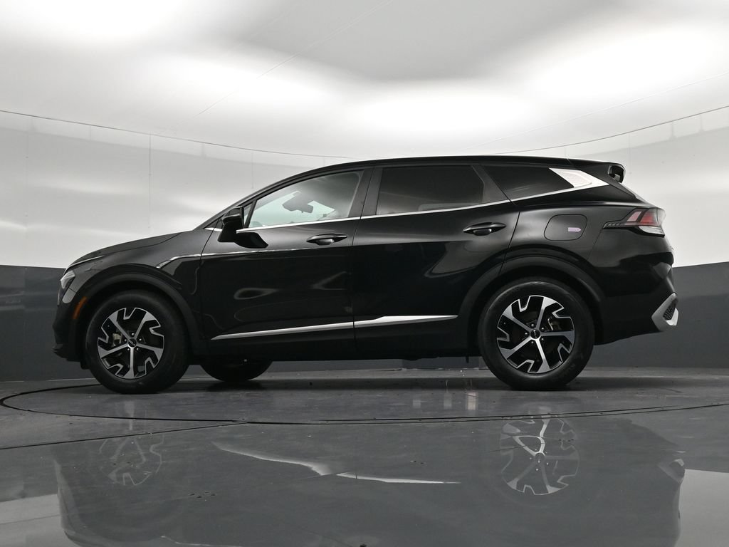 Used 2024 Kia Sportage EX FWD image 31