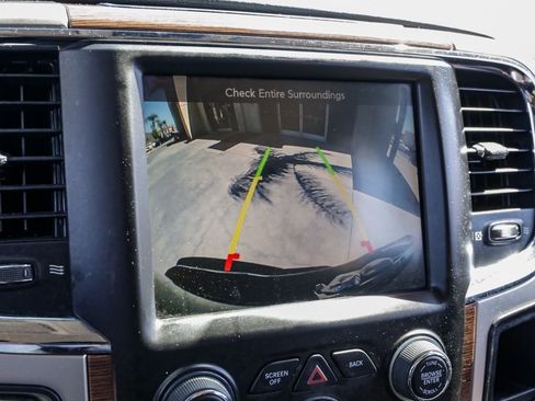 Used 2015 RAM 1500 Laramie w/ Convenience Group image 28