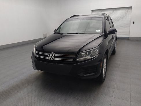 Used 2017 Volkswagen Tiguan Limited w/ Premium Package image 15