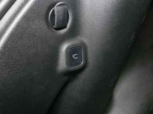 Used 2023 Jeep Compass Latitude w/ Convenience Group AWD/4WD image 13