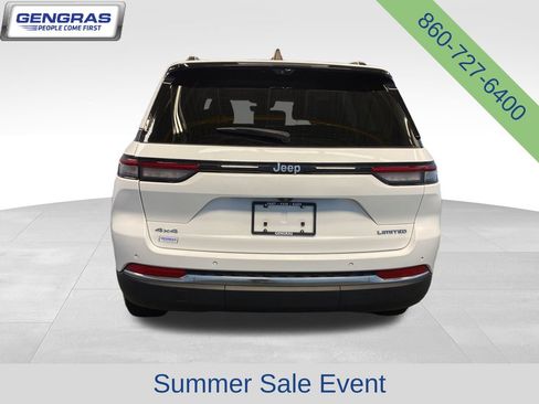 Used 2023 Jeep Grand Cherokee Limited w/ Luxury Tech Group II AWD/4WD image 6
