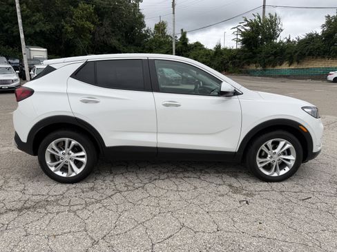 Used 2023 Buick Encore GX Preferred w/ Cold Weather Comfort Package FWD image 8