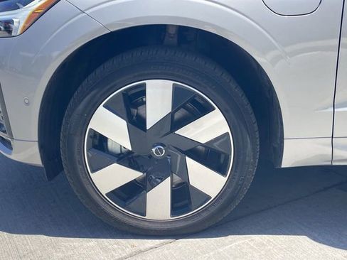 New 2025 Volvo XC60 T8 Plus image 11