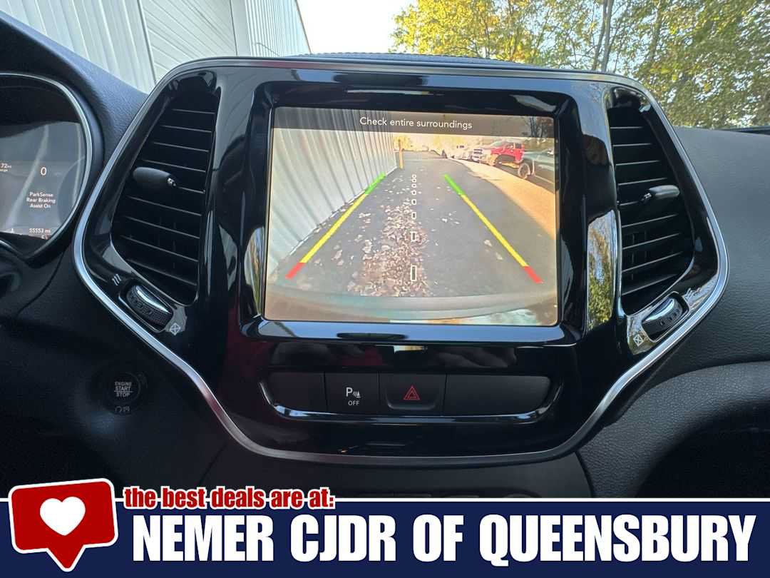Used 2019 Jeep Cherokee Limited AWD/4WD image 17