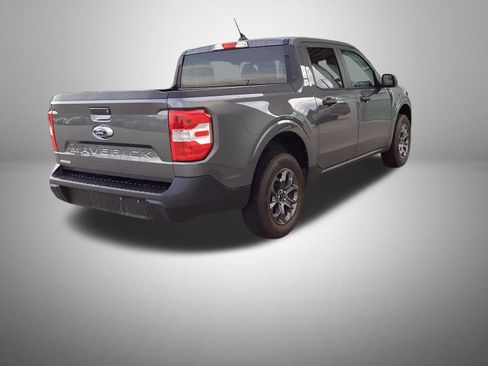 Used 2022 Ford Maverick XLT FWD image 3