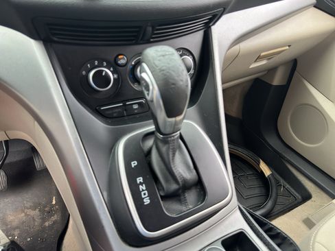 Used 2014 Ford Escape SE FWD image 29