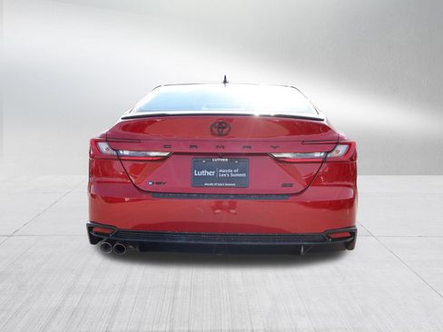 Used 2026 Toyota Camry Hybrid FWD image 6