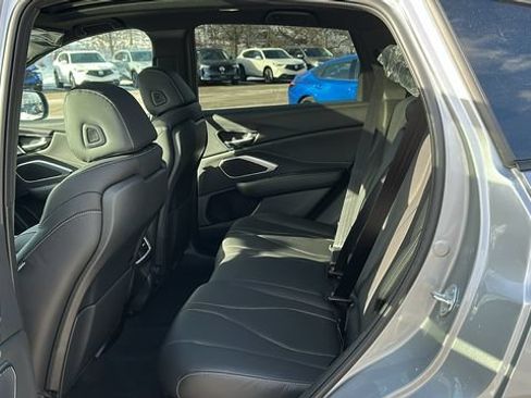 New 2026 Acura RDX SH-AWD image 23