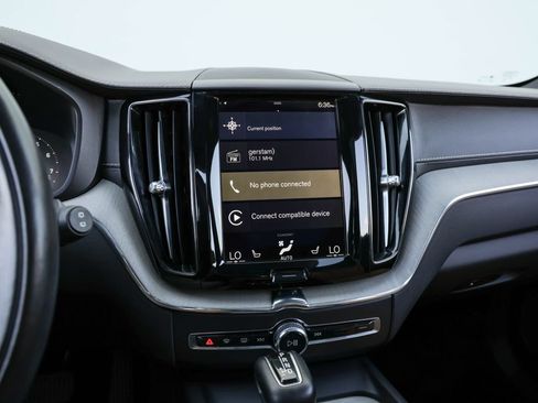 Used 2018 Volvo XC60 T6 Inscription w/ Advanced Package AWD/4WD image 9