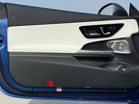 New 2026 Mercedes-Benz CLE 53 AMG 4MATIC Cabriolet image 15