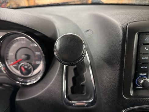 Used 2017 Dodge Grand Caravan GT image 15