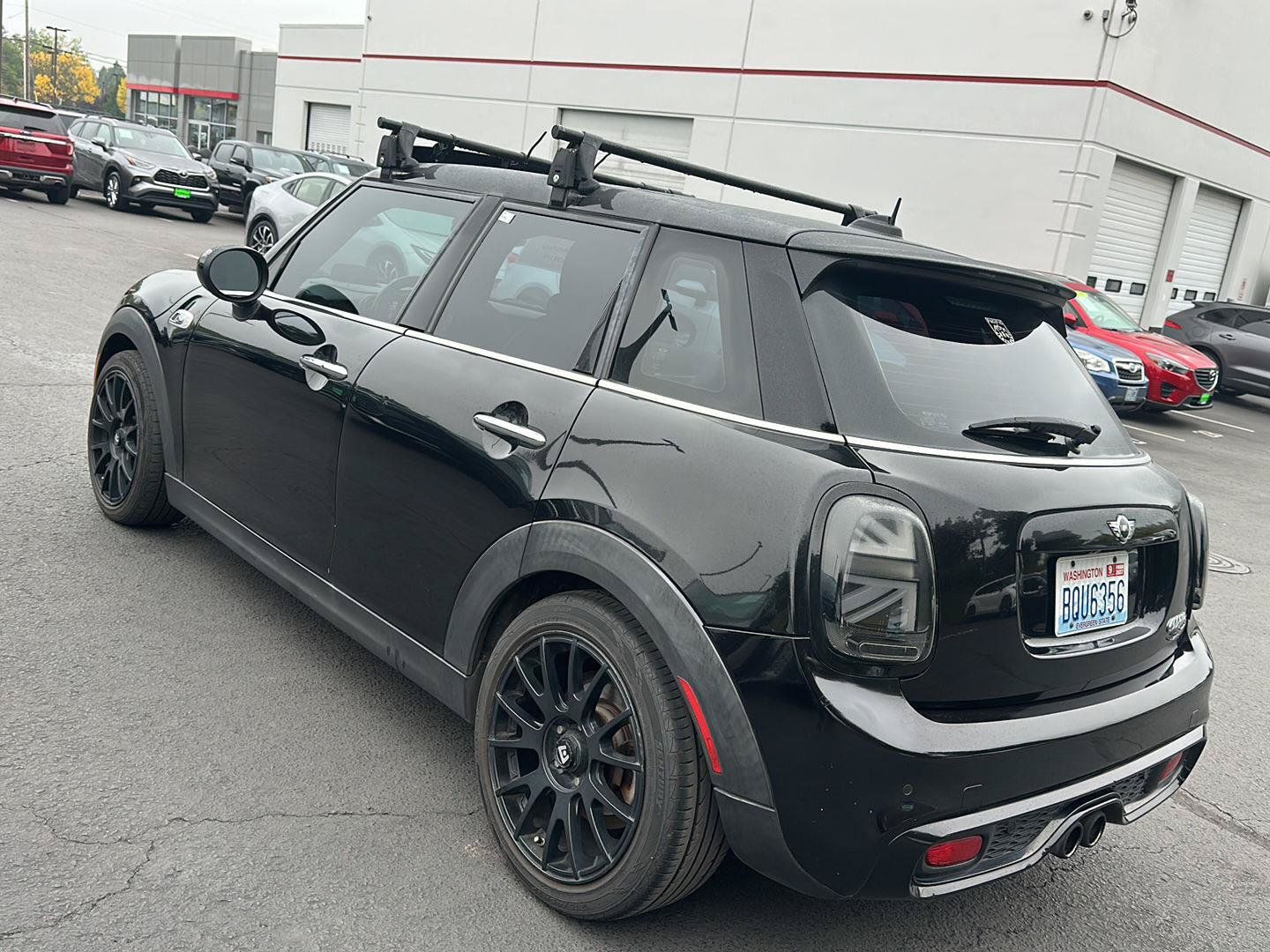 Used 2015 MINI Cooper S FWD image 2