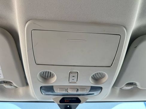 Used 2020 Ford EcoSport SE w/ SE Convenience Package FWD image 42