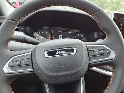 New 2026 Jeep Compass Latitude AWD/4WD image 9