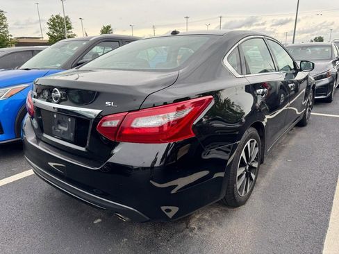 Used 2018 Nissan Altima 2.5 SL FWD image 2