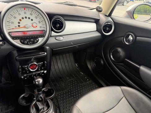 Used 2011 MINI Cooper Hardtop FWD image 14