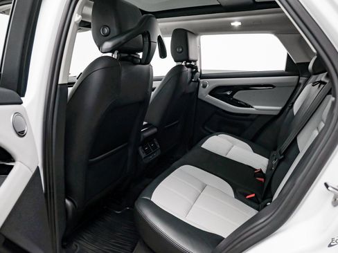 Used 2024 Land Rover Range Rover Evoque Dynamic SE image 73