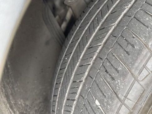 Used 2023 Volkswagen Atlas SE w/ Panoramic Sunroof Package image 10