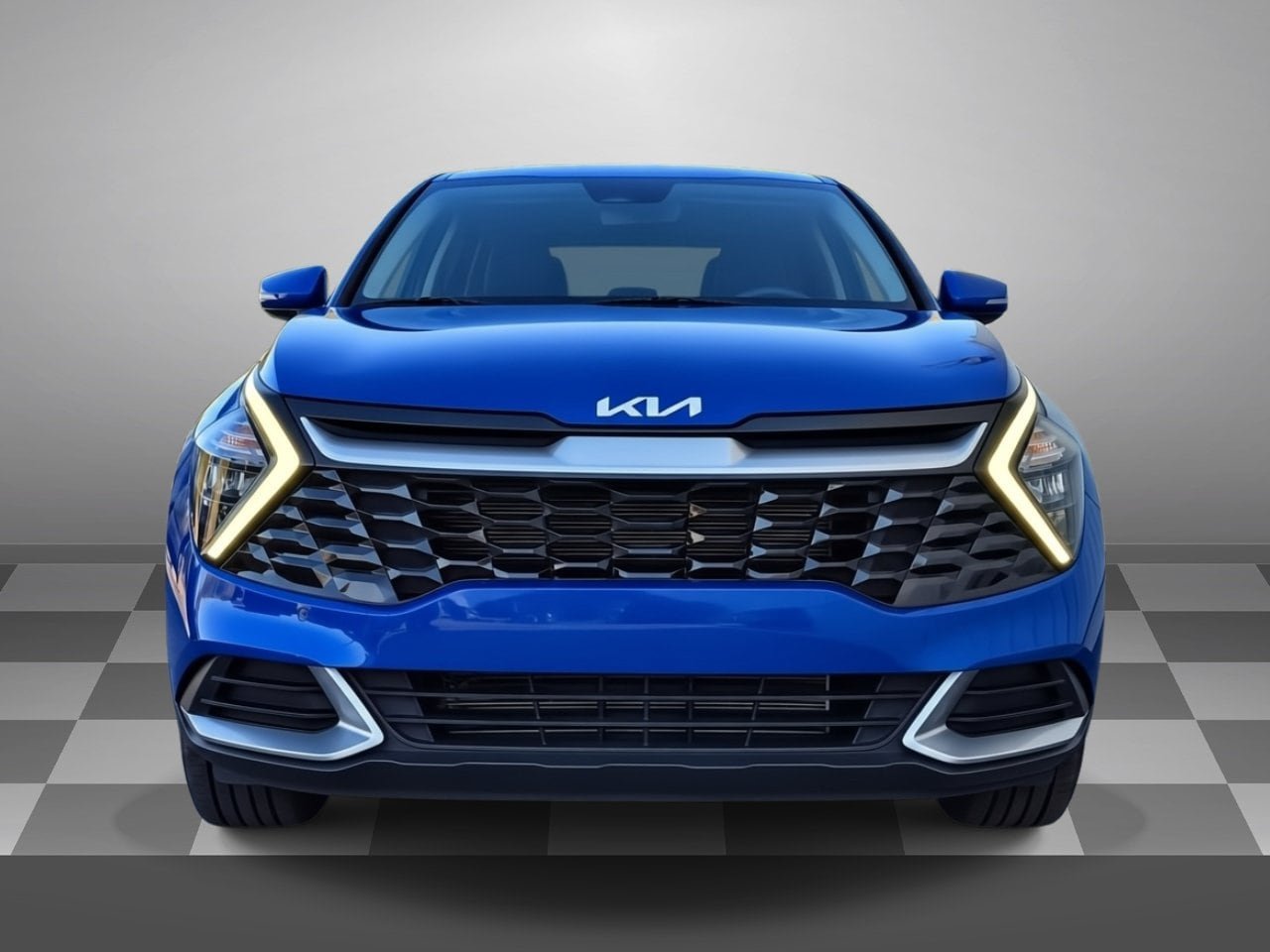 Used 2023 Kia Sportage EX FWD image 2